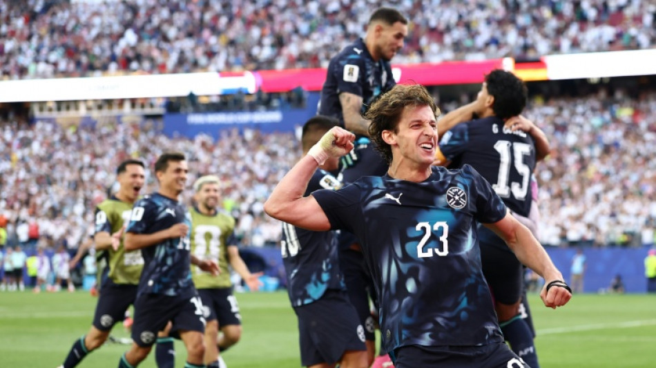  Paraguai elimina Alemanha nos p&ecirc;naltis e avan&ccedil;a &agrave;s oitavas da Copa 