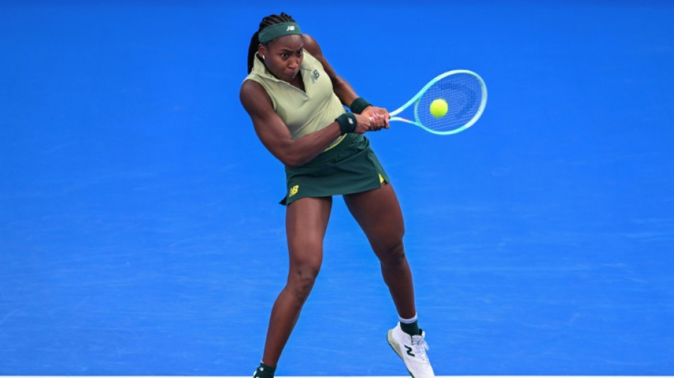 Coco Gauff cai na estreia do WTA 1000 de Dubai; Sabalenka vai &agrave;s oitavas