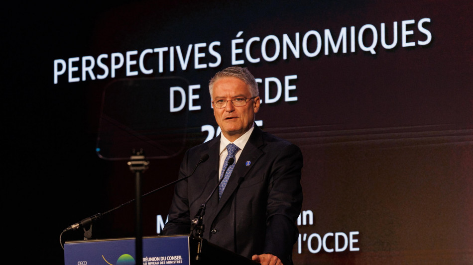 Ocse, Pil globale ha retto meglio del previsto ma ora capacit&agrave; si stanno esaurendo