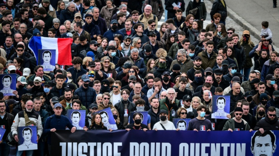  Thousands march in France for slain far-right activist 