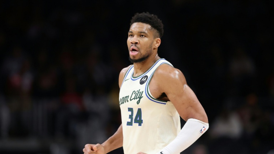  Bucks negociam superastro Giannis Antetokounmpo com Miami Heat  