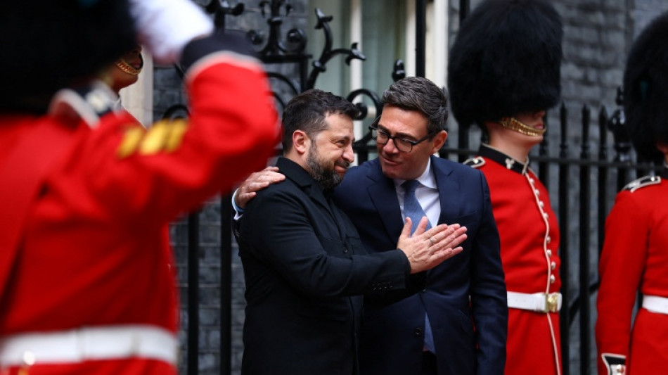  Zelensky d&eacute;fie Trump en reprenant les frappes sur les raffineries russes 