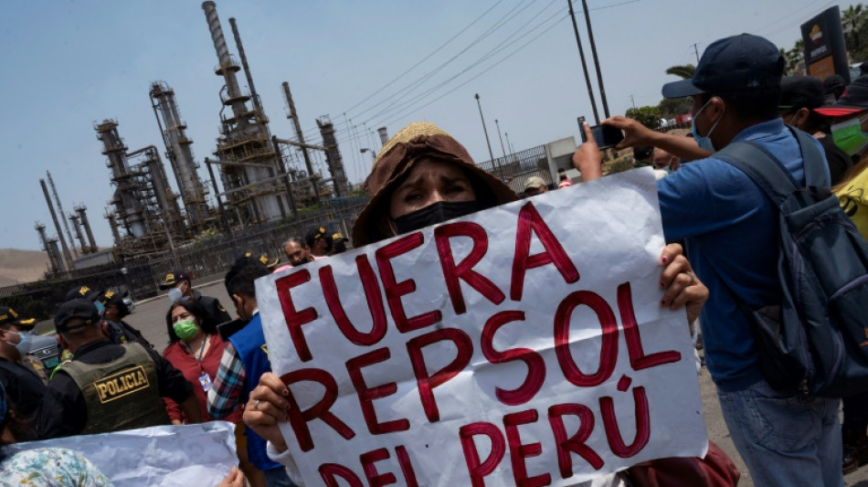 Demandan en Per&uacute; a espa&ntilde;ola Repsol por USD 4.500 millones por derrame de crudo 