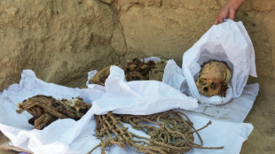Hallan momia de adolescente de unos 800 a&ntilde;os en Per&uacute;