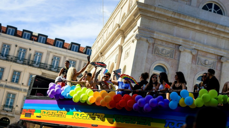 Milhares de pessoas vão à Europride em Lisboa