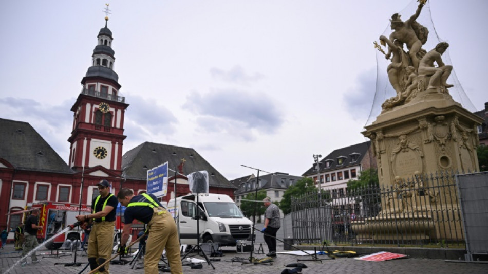 Tod von Polizist nach Messerangriff: Mannheimer Polizei beklagt "Hass und Hetze"