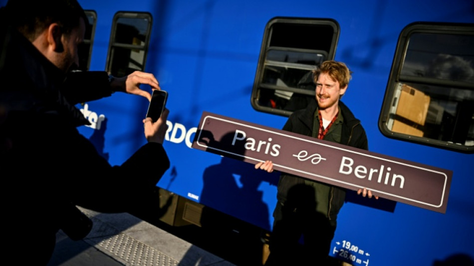  Neuer Nachtzug aus Paris p&uuml;nktlich in Berlin angekommen 