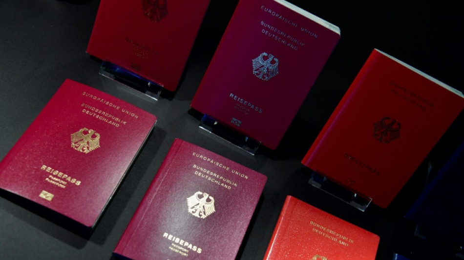 Digital-Pflicht bei Passfotos: Innenministerium weist Kommunen zu Ausnahmeregel an