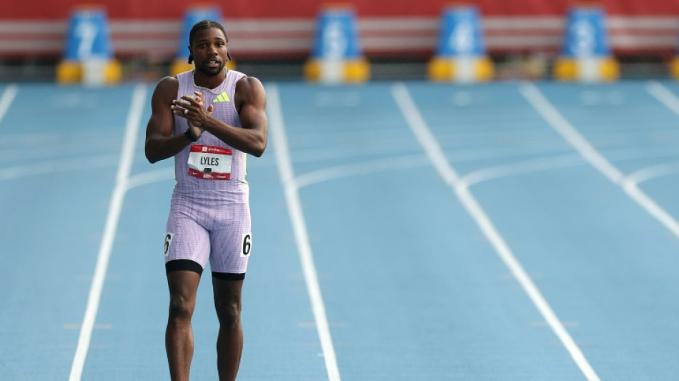  Lyles not concerned after cramp halts 200m US title bid 