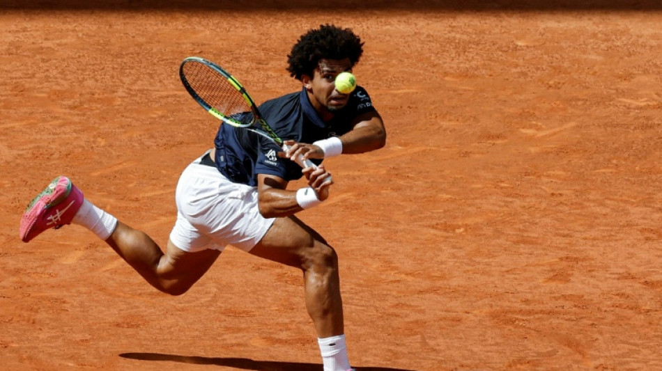  Tennis: &agrave; deux semaines de Roland-Garros, la douche romaine pour Fils 