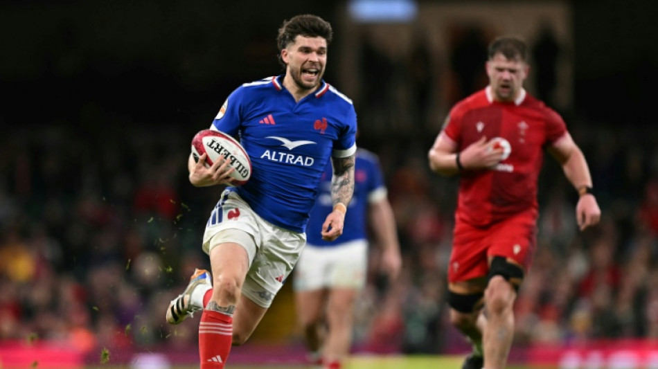 France recall fit-again Jalibert to face Scotland