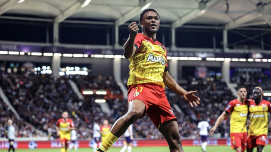 Ligue 1: Lens dompte l'euphorie toulousaine et recolle &agrave; l'OM
