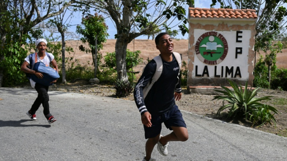  Kubanische Regierung beginnt mit Freilassung von mehr als 2000 Gefangenen 