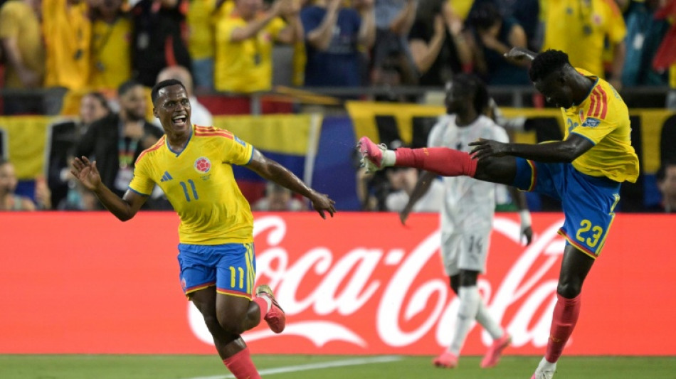 Col&ocirc;mbia vence Gana (1-0) com gol de Arias e vai enfrentar Su&iacute;&ccedil;a nas oitavas da Copa 