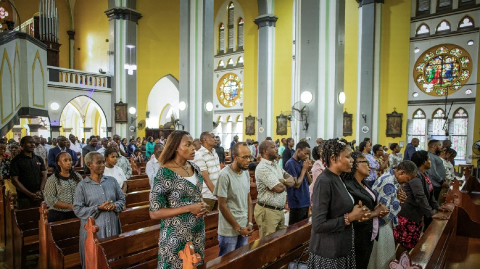  Un an apr&egrave;s une contestation r&eacute;prim&eacute;e dans le sang, un deuil sous chape de plomb en Tanzanie 