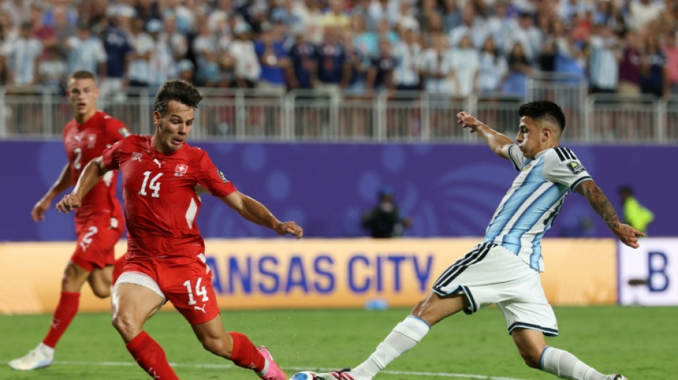  "Estamos acostumados a sofrer", diz Thiago Almada, ap&oacute;s classifica&ccedil;&atilde;o da Argentina 