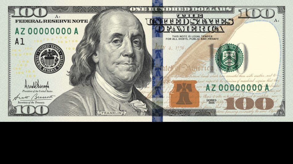  Trump posta la banconota da 100 dollari con la sua firma 