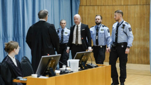 Estado noruegu&ecirc;s estima que Breivik ainda apresenta riscos de 'viol&ecirc;ncia'