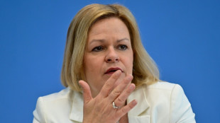 Faeser sieht "neue Qualit&auml;t der Bedrohung" nach Zerschlagung radikaler Gruppe