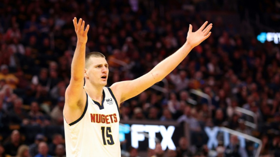 NBA: Jokic (Denver) d&eacute;sign&eacute; MVP pour la deuxi&egrave;me saison d'affil&eacute;e (m&eacute;dia)