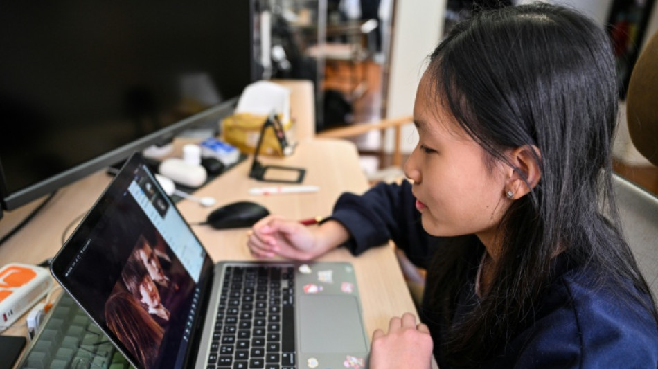 La educaci&oacute;n en casa da un respiro a los j&oacute;venes chinos ante un mercado supercompetitivo