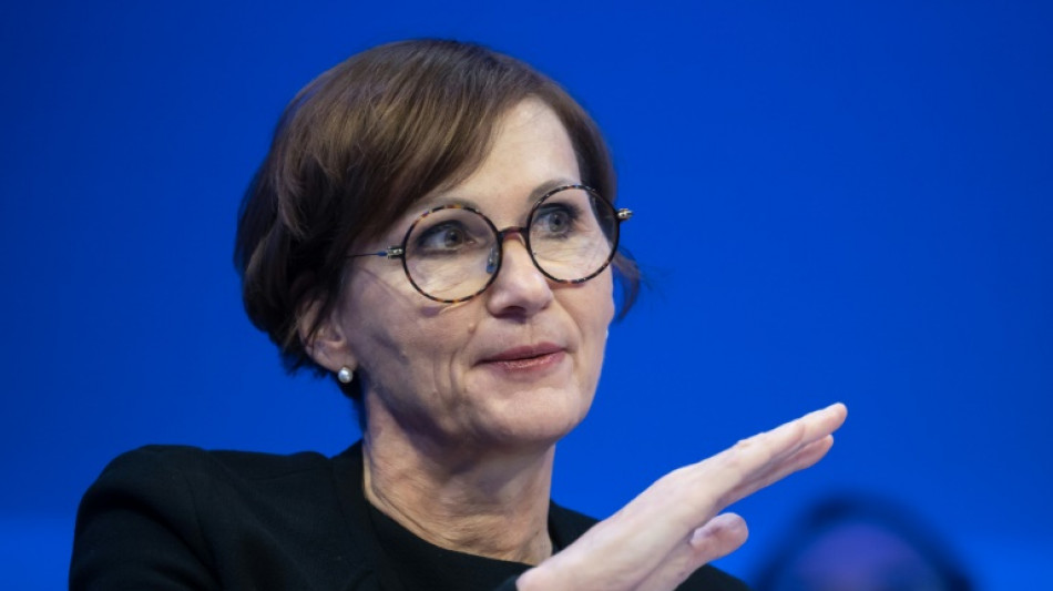 Nach Vorsto&szlig; von Stark-Watzinger: Debatte &uuml;ber Umgang mit Krieg an Schulen