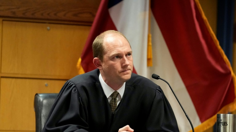 Juiz da Ge&oacute;rgia rejeita seis acusa&ccedil;&otilde;es contra Trump