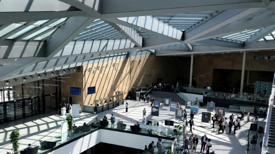  Aux discussions pr&eacute;-COP31 &agrave; Bonn, plusieurs &Eacute;tats d&eacute;noncent des "attaques" sur la science climatique 
