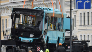Russie: sept personnes tu&eacute;es dans la chute d'un bus dans une rivi&egrave;re &agrave; Saint-P&eacute;tersbourg