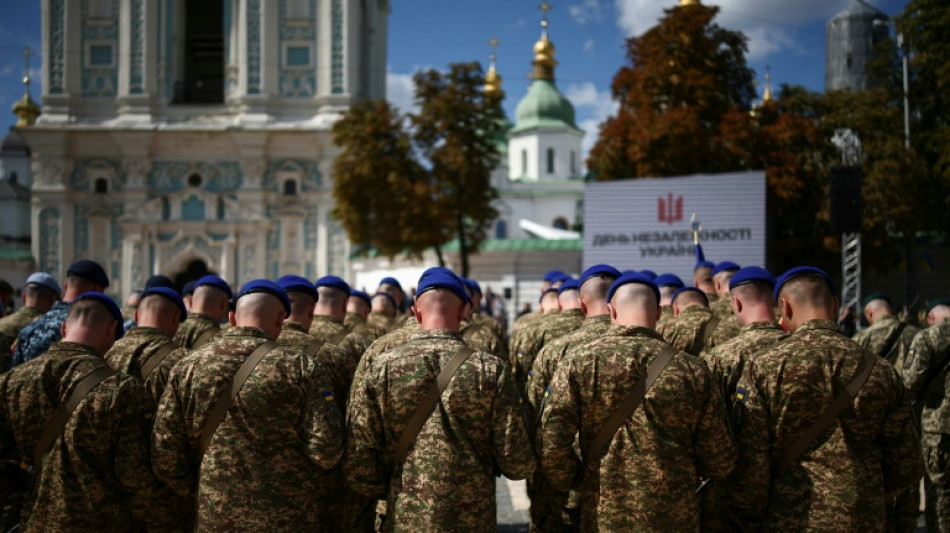  Les alli&eacute;s europ&eacute;ens affichent leur soutien &agrave; l'Ukraine, malgr&eacute; les menaces russes 