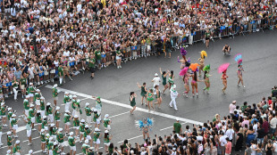 Decine di migliaia al Pride Madrid a 20 anni da prime nozze gay