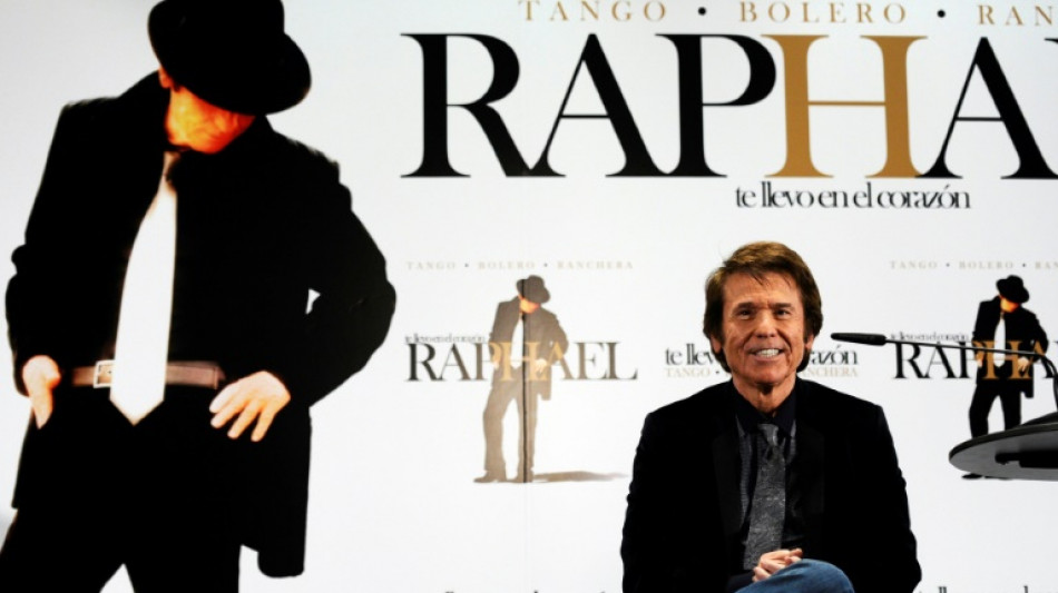 El cantante espa&ntilde;ol Raphael sufre linfoma cerebral y cancela gira en Latinoam&eacute;rica y EEUU