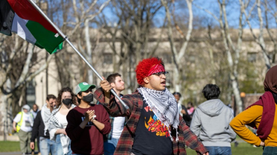 Harvard sees $2.2bn funding freeze after defying Trump