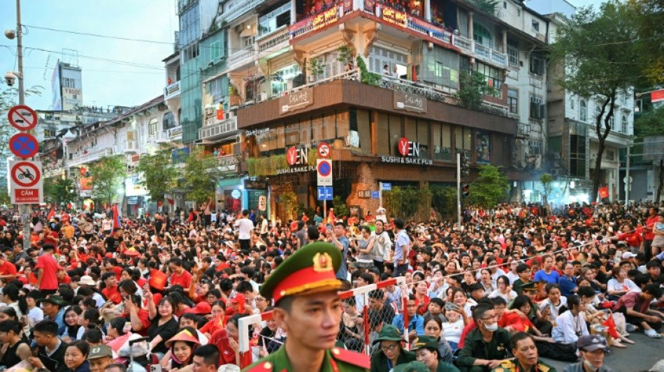 Vietnam feiert Ende des Krieges vor 50 Jahren mit Milit&auml;rparade