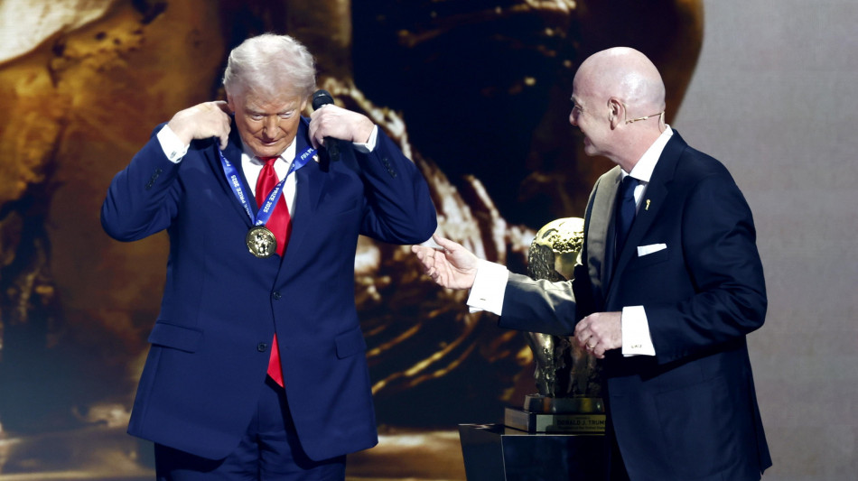  Infantino alla Casa Bianca, Trump mi ha assicurato che Iran &egrave; benvenuto al Mondiale 