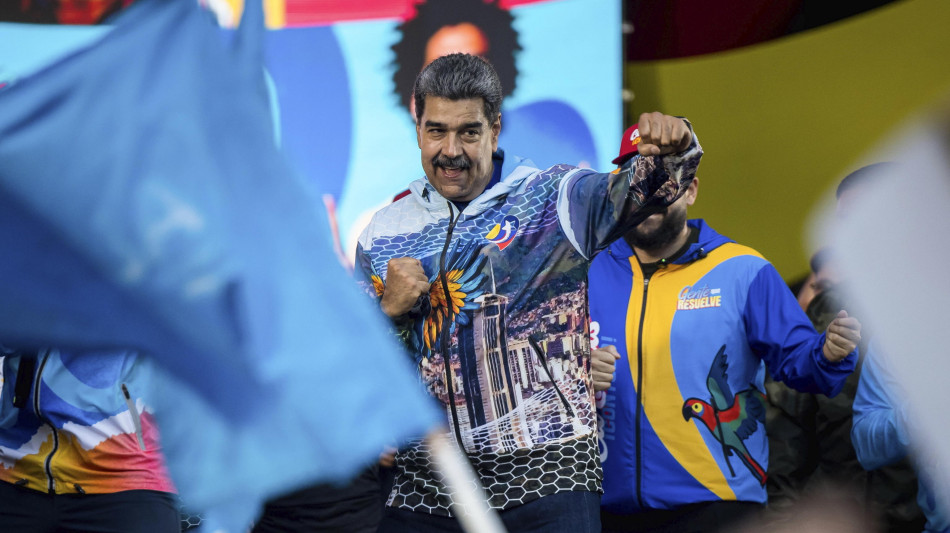 Maduro rivendica schiacciante vittoria a comunali in Venezuela