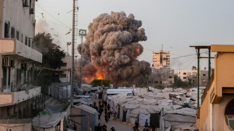  Israel army hit Gaza mosque, says used for Hamas 'weapons storage' 