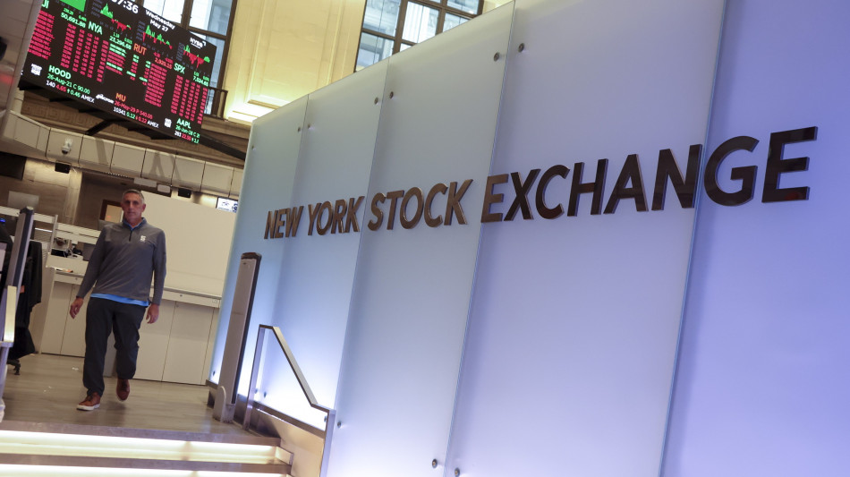  Wall Street apre negativa con incertezze Hormuz, Dj a -0,07% e Nasdaq a -0,06% 