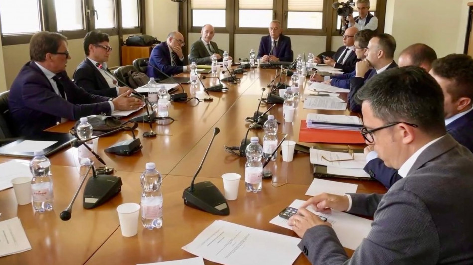 Salva casa in Sardegna, la Regione non si adegua a Salvini