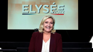 Marine Le Pen pr&eacute;sidente? La question &eacute;lectrise la campagne