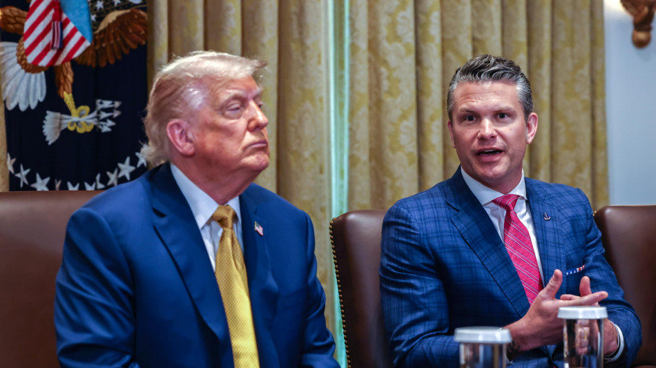 Trump,'Putin sta dicendo un sacco di stronzate su Ucraina'