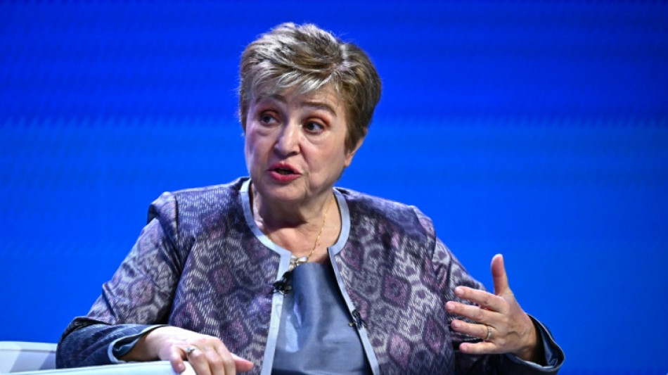  Leaders weigh 'huge benefit', risks of AI for global economy 