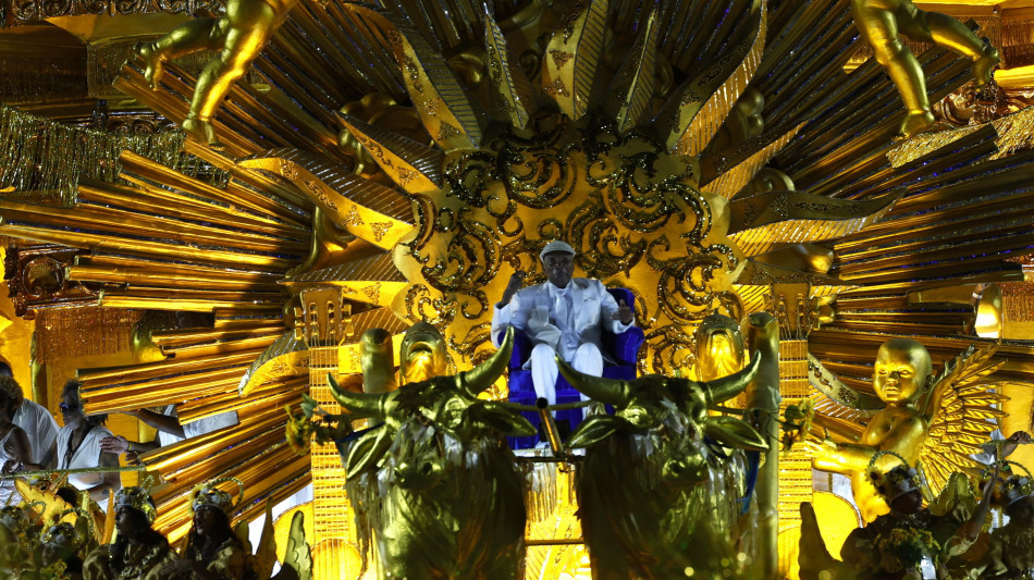 Milton Nascimento chiude il Carnevale al Sambodromo di Rio