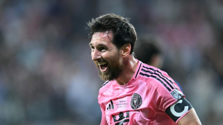  Messi marque son 100e but avec l'Inter Miami et glane un nouveau troph&eacute;e 
