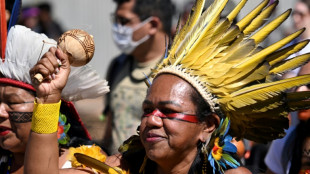 Milhares de mulheres indígenas marcham em Brasília às vésperas da COP30