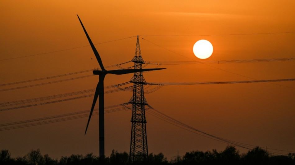  Klimabilanz 2025: Deutsche CO2-Emissionen sinken nur minimal 