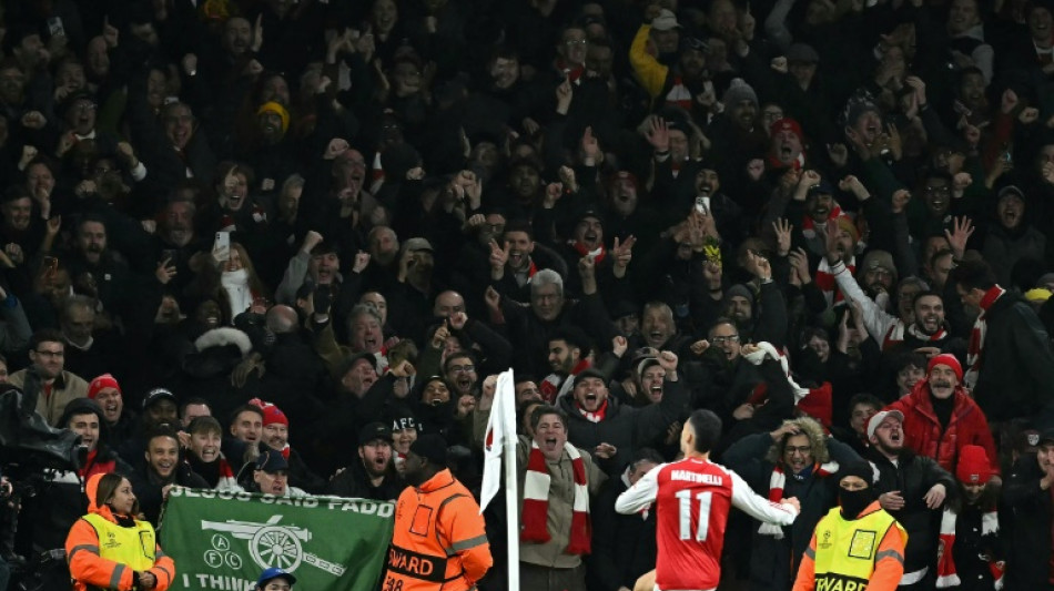 Arsenal quebra invencibilidade do Bayern (3-1) e se isola na liderança da Champions