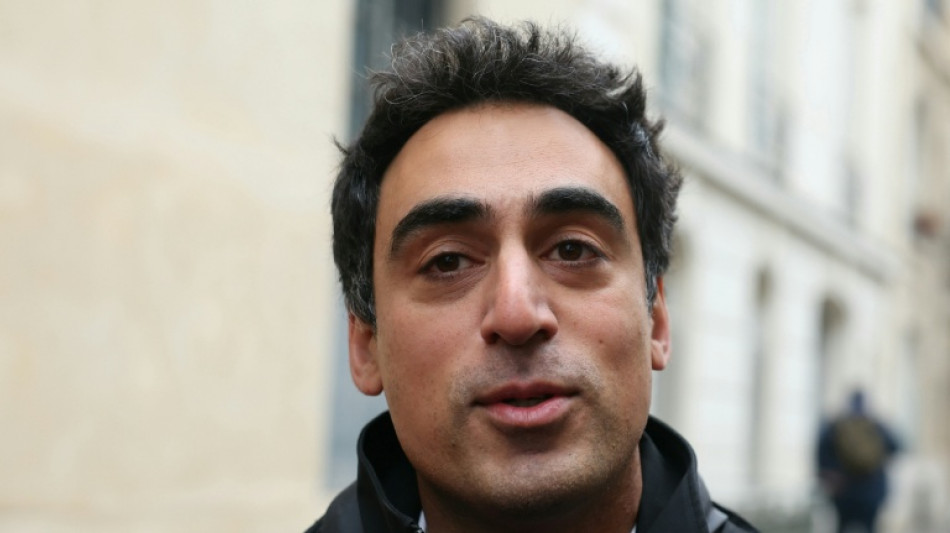  Pr&eacute;sidentielle : le pr&eacute;sident des Entrepreneurs assure qu'il restera en France si LFI l'emporte 