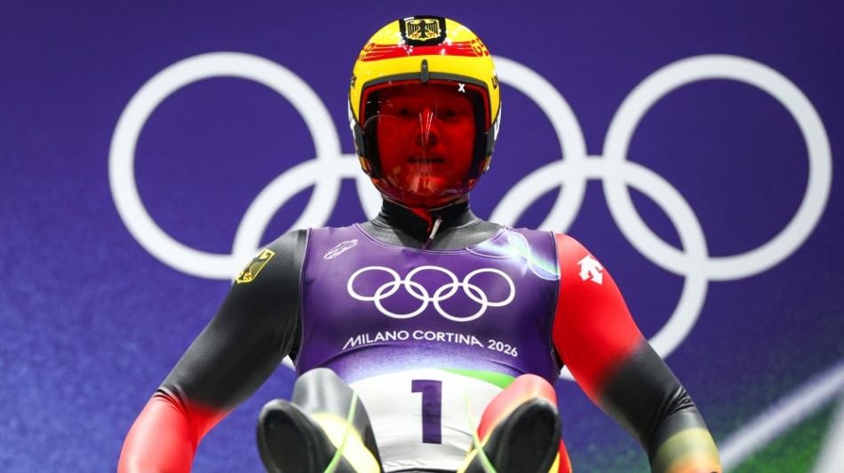  Langenhan legt die Goldspur: &Uuml;berlegener Sieg im Eiskanal 