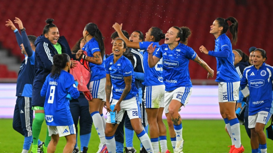  Cruzeiro desafia hegemonia do Corinthians na final da Libertadores feminina 
